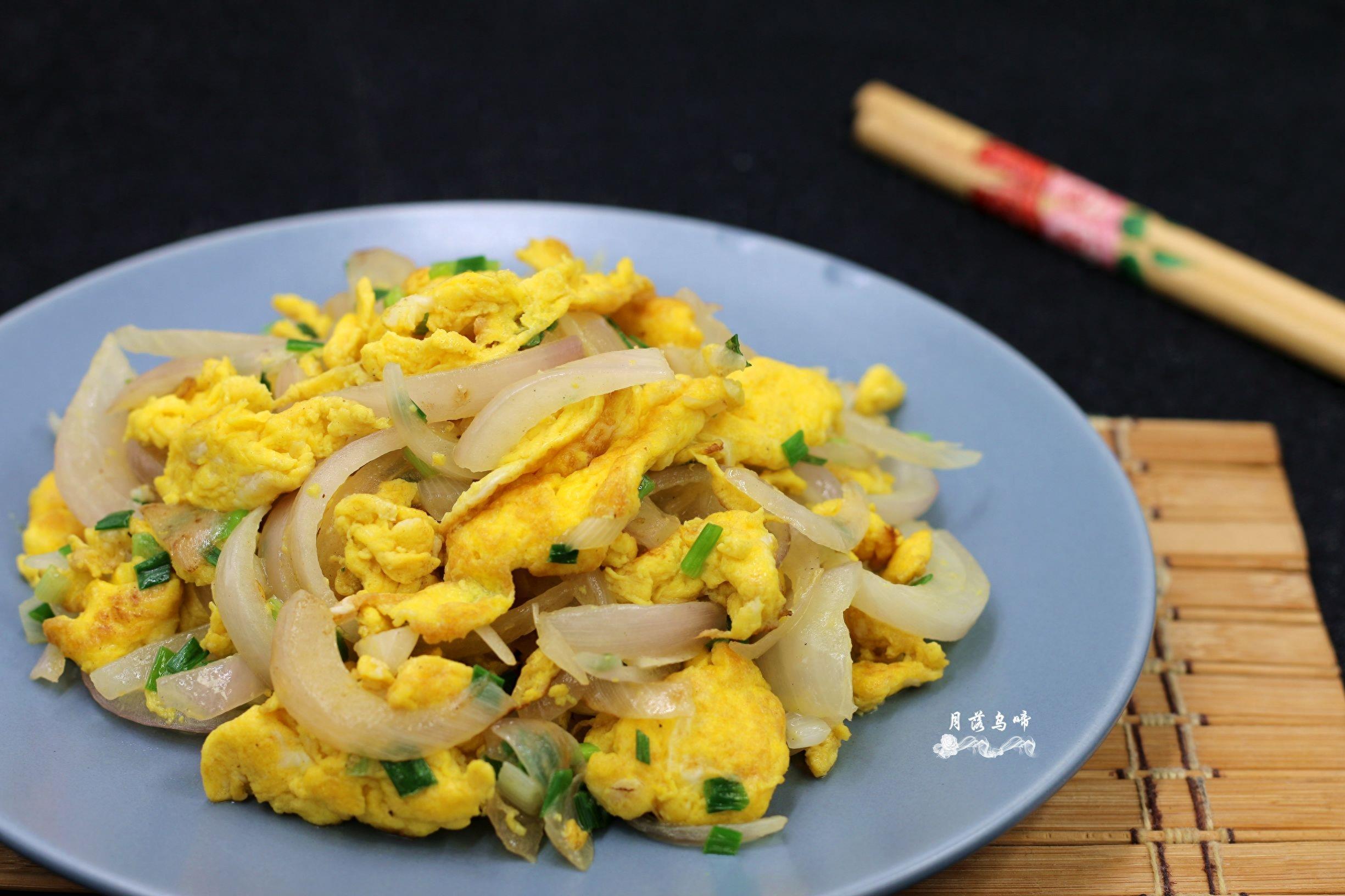 这个菜，吃一次，流一次眼泪，但又香又嫩，甜蜜蜜，脆生生，好吃