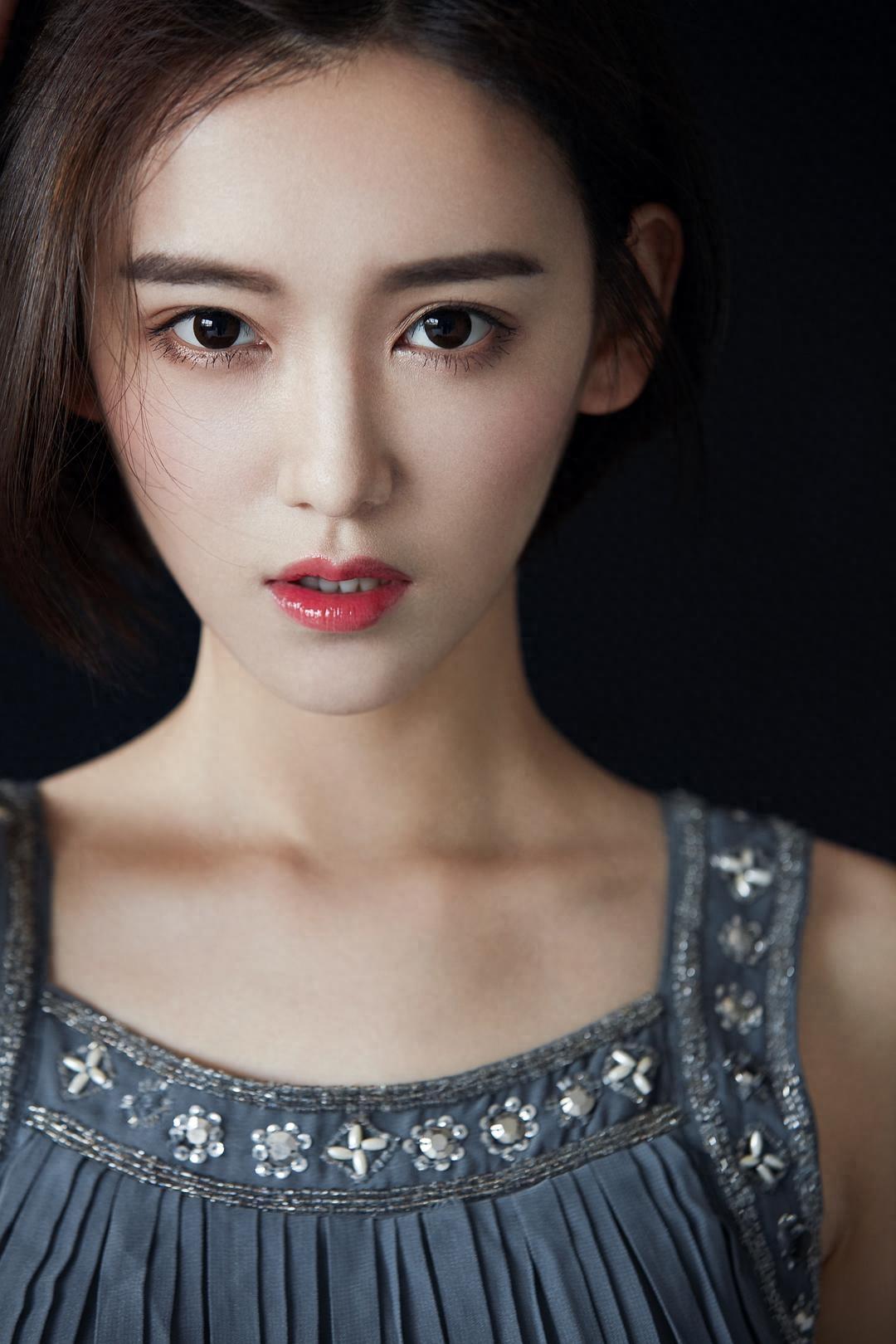 组图：内地女演员李沐宸