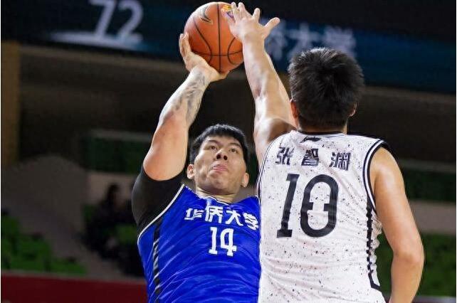 他是CUBA“詹姆斯”，外号铁牛，卧推190公斤