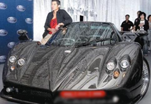 帕加尼这款跑车全球仅有一台,车主竟是国内明星