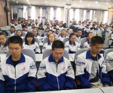 ​清华18个省市录取分数线曝光，最低610分，此外学生迎来坏消息