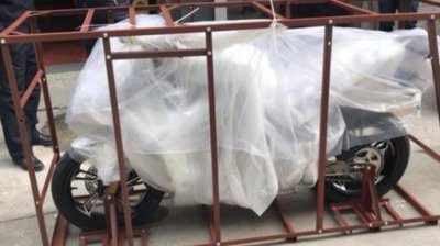 ​买不起宝马G310R就买它，配置碾压合资，关键仅售24800元