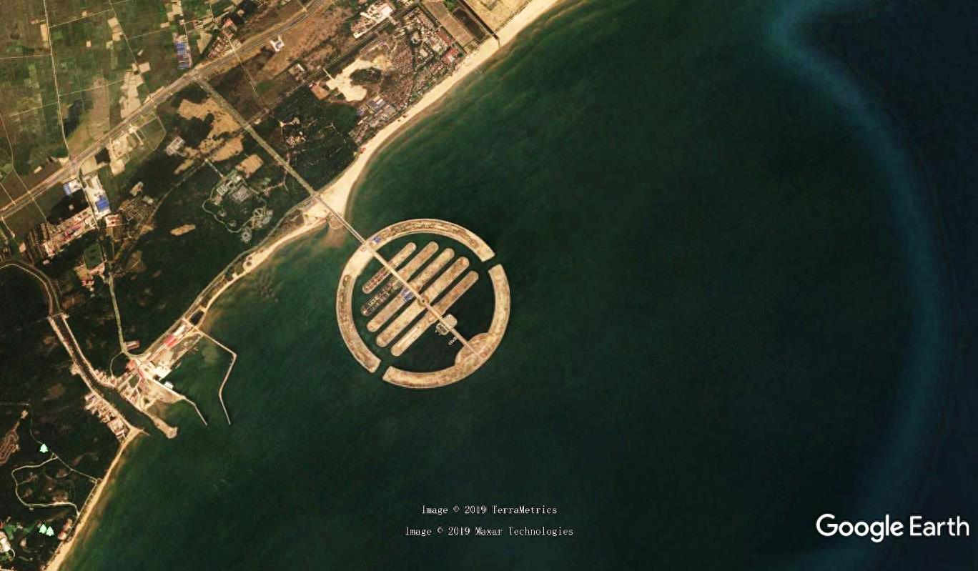 卫星看中国——人工岛