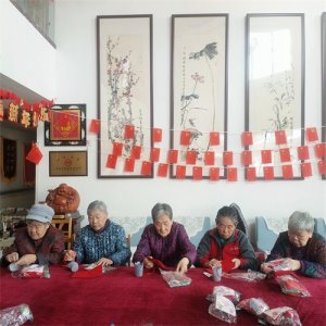 ​春风桃李花开日，喜庆花样女神节