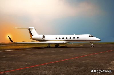 ​坐飞机应该提前多长时间到达机场？