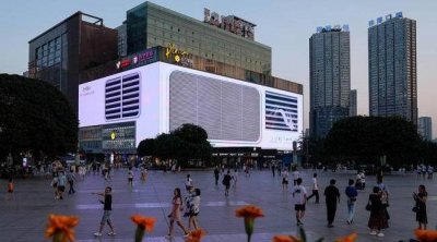 ​观音桥步行街安装的“大空调”怎么样？凉不凉快？