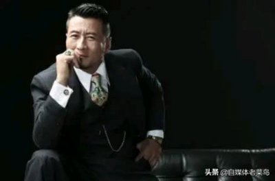 ​为了救场而出演《倚天屠龙记》之中的杨逍，却成就了孙兴的事业