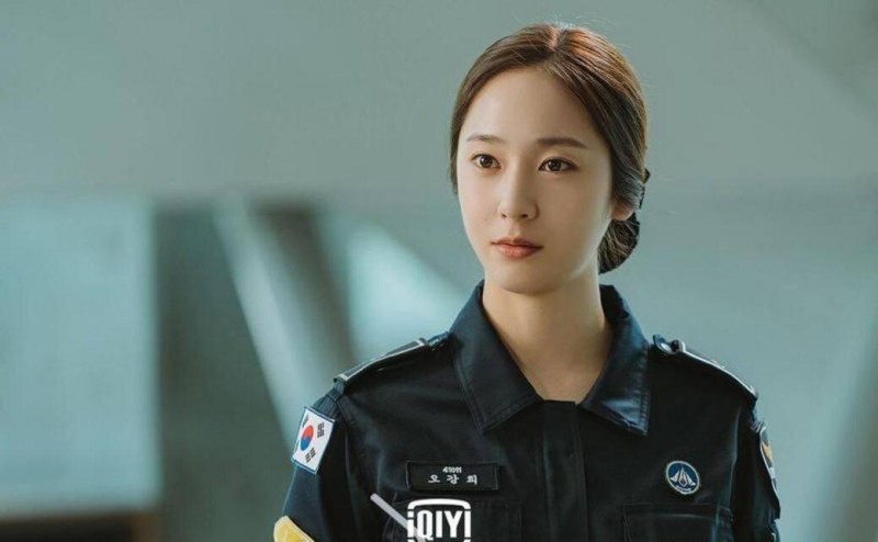 丁丁和杨坤照片（盘点好声音史上十大美女）