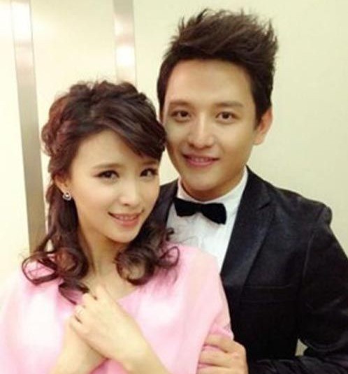 张杨果而整容前后对比照 张杨果而的老公百克力个人资料照片曝光