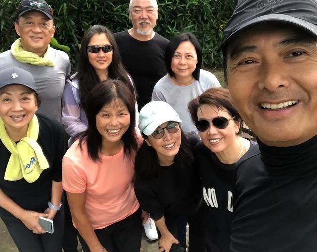 周润发怎么评价周星驰(周润发不愿与成龙周星驰合作)