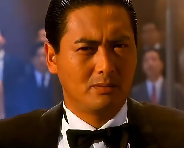 周润发怎么评价周星驰(周润发不愿与成龙周星驰合作)