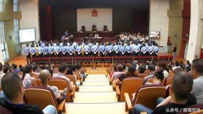 ​故事系列之庭审进行时1-2（庭审现场嫌疑人忽然翻供，指出更大的后台）