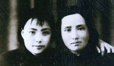 ​她曾为贺老总生下2个孩子，离婚后终身没有再婚，女儿是一位少将