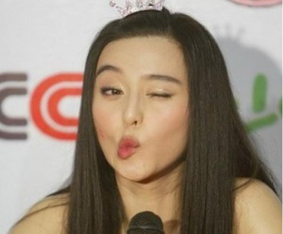 范冰冰整容前后照片,怎么样可以整(整容整成范冰冰的名星) 范冰冰整容前后照片,怎么样可以整(整容整成范冰冰的名星)