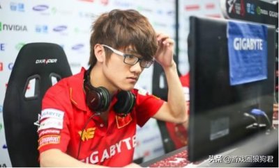 ​退役后走向人生巅峰的选手，安掌门最幸福，黄星自己当老板