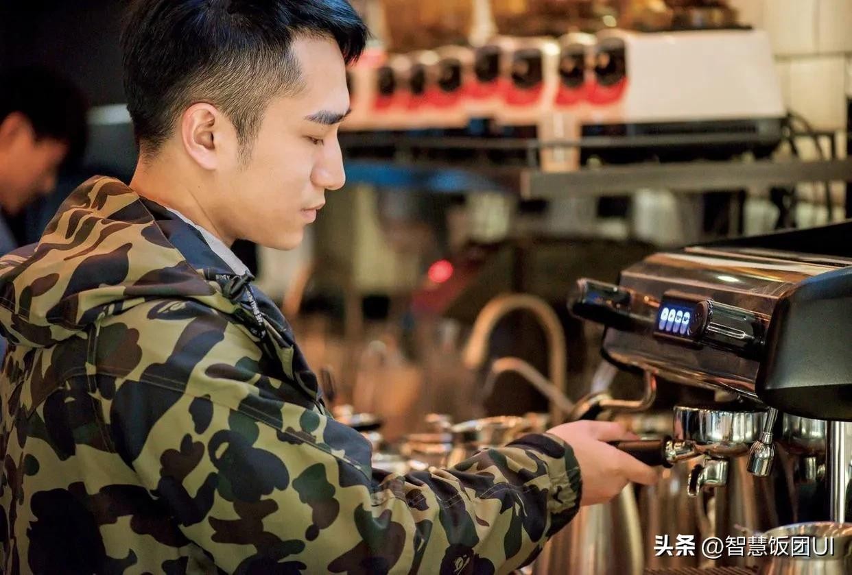 景浩原型人物是谁,电影《奇迹笨小孩》原型聂云宸的创业故事-