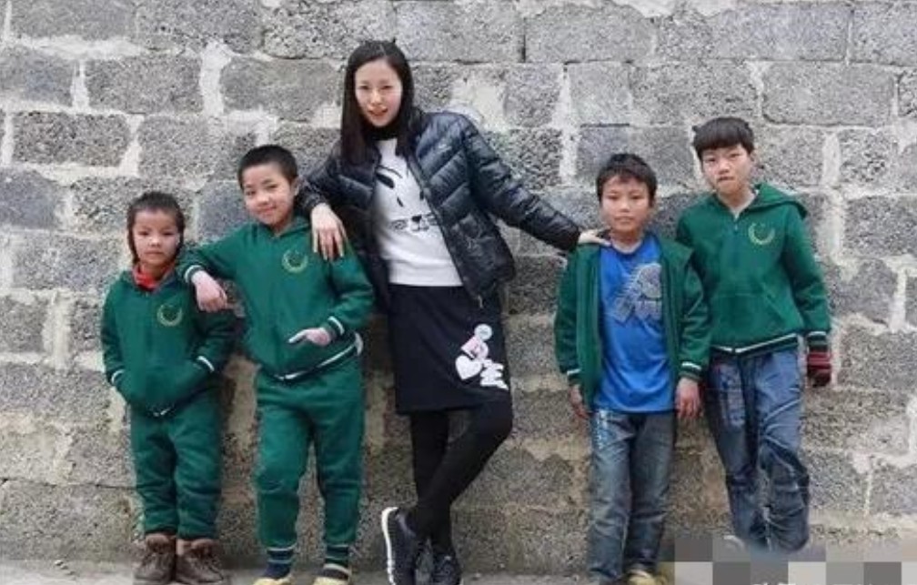 江一燕个人资料 ，放着豪宅不住，去乡下种菜养马，羡哭千万人