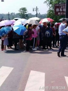 ​关于平乐古镇玻璃栈道，我们有话要说