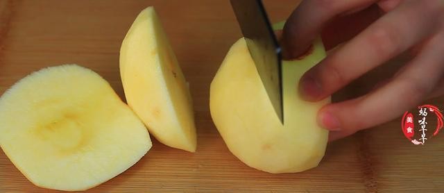 喝芹菜汁我瘦了20斤（黄晓明减脂20斤每天一杯刮油解）