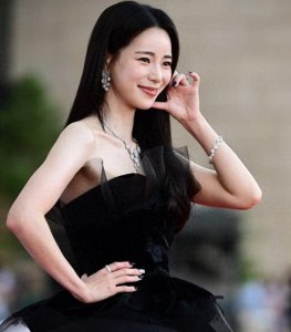 ​林智妍：从银幕新秀到演技派的华丽蜕变