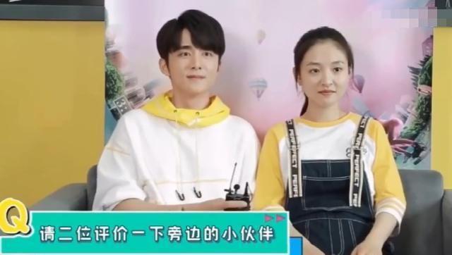 张新成叫吴倩“倩倩”，谁留意吴倩怎么称呼他