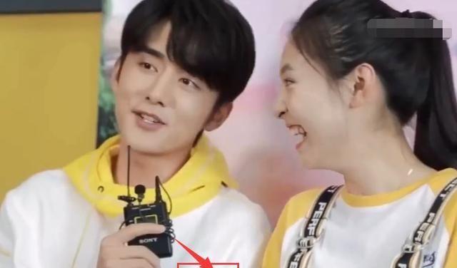 张新成叫吴倩“倩倩”，谁留意吴倩怎么称呼他