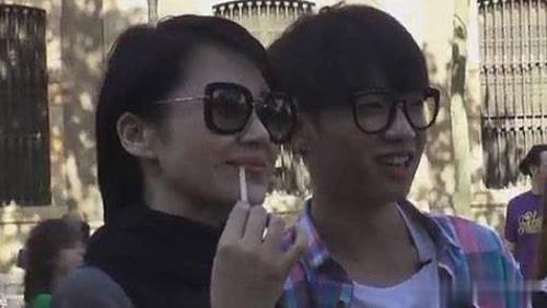 樊博艺否认与华晨宇恋情