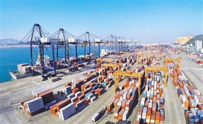 ​珠海高栏港：“双引擎”驱动高质量发展
