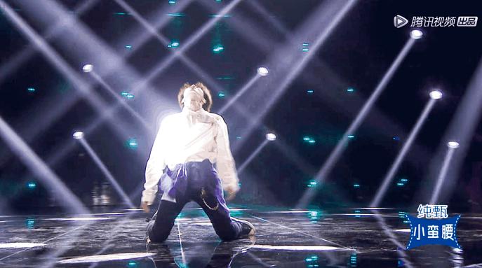 凤凰跪只有张艺兴跳吗(张艺兴凤凰跪是什么事件) 凤凰跪只有张艺兴跳吗(张艺兴凤凰跪是什么事件)