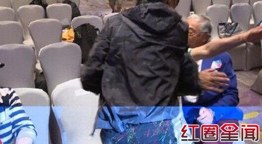 谢霆锋的爸爸谢贤打人现场视频 谢贤爆粗口骂曾江原因真相