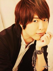 ​日本娱乐杂志爆料知名男声优神谷浩史已与漫画家中村光结婚