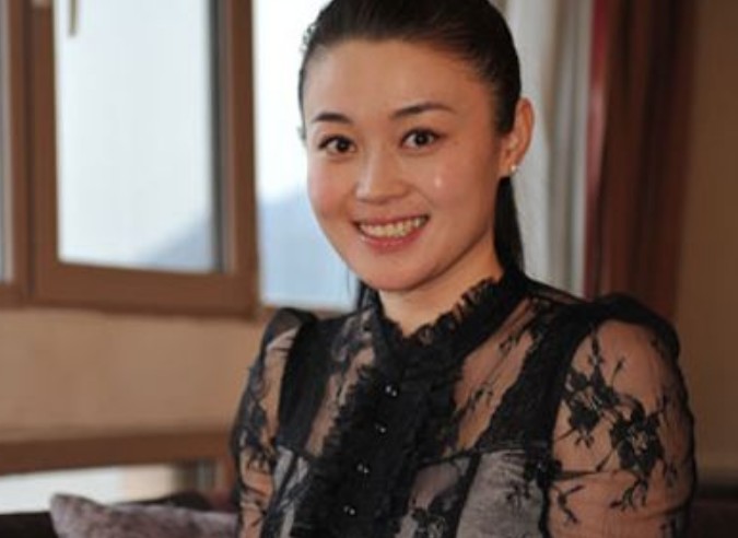 关婷娜三围多少 去马大帅剧组化妆结果被赵本山看上了