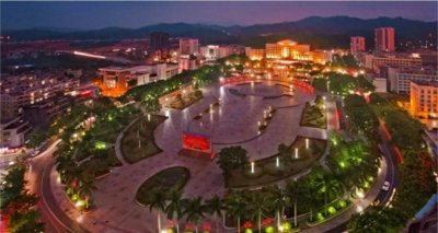 ​丰顺县古朴风情碰撞现代繁荣