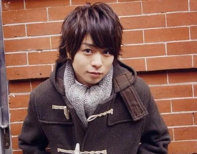 相叶雅纪闹同性乌龙（日本当红男团两成员同天结婚）