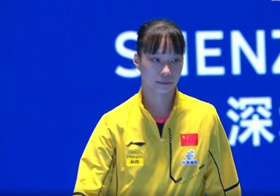 ​国乒惨败首人！23岁新人被伊藤美诚打爆，打完自己没哭，对面哭了