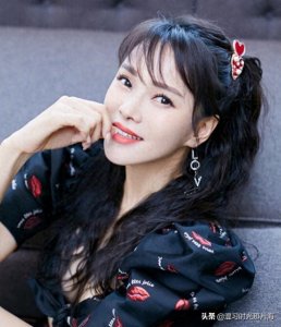 ​秦昊为何会娶大10岁的伊能静？他9岁时买的第一盒卡带给出了答案