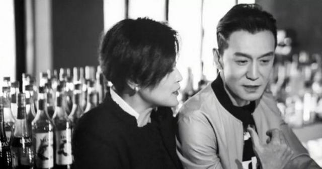 李咏去世前两天,16岁小女儿发文晒图,表情憔悴惹人心疼!