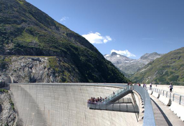 世界十大蹦极地点排行榜:皇家大峡谷大桥高度最为刺激