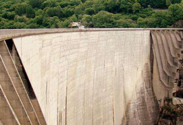 世界十大蹦极地点排行榜:皇家大峡谷大桥高度最为刺激