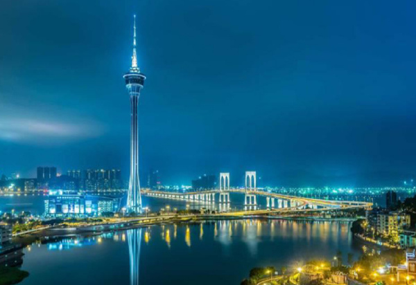 世界十大蹦极地点排行榜:皇家大峡谷大桥高度最为刺激