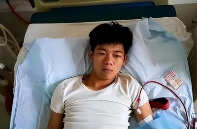 ​13年前，卖肾买苹果手机的少年，获赔147万，如今生活十分悲惨
