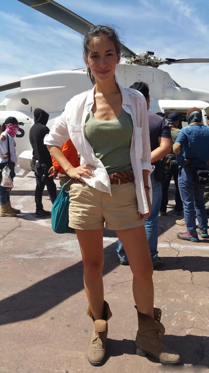 韩庚34岁生日当天公布恋情,认爱《战狼2》女主卢靖姗