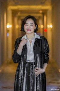 ​林青霞70岁生日：回顾台湾第一美女的辉煌岁月与经典瞬间