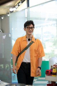 ​《中餐厅6》第十期 黄晓明离谱式劝架尽显暖心