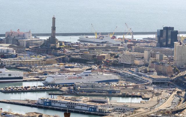 热那亚哪个国家的城市(意大利第一港口热那亚)(4)