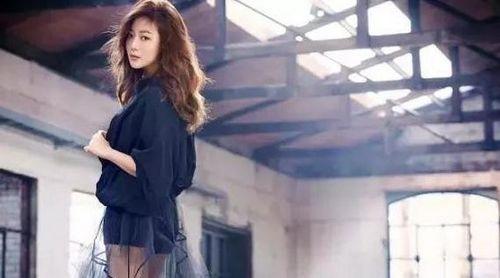 金喜善整容前原来样子(金喜善整容残到认不出)(3)