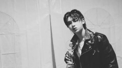 ​黄明昊是justin吗(黄明昊和王一博认识吗)