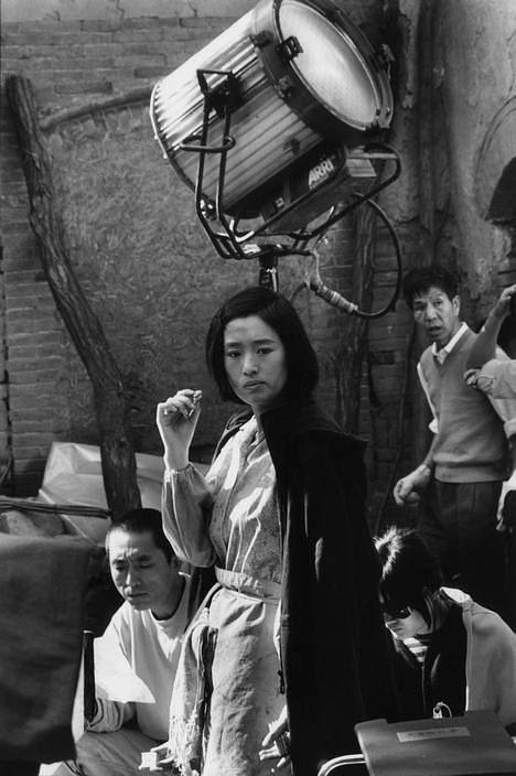 黄家驹张国荣合影曝光:看完这30组照片,才知岁月没有饶过任何人