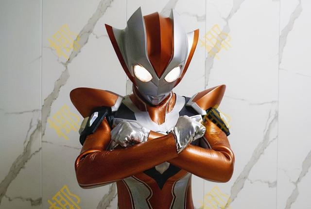 女孩子用什么皮套（特摄圈再现宝藏少女）