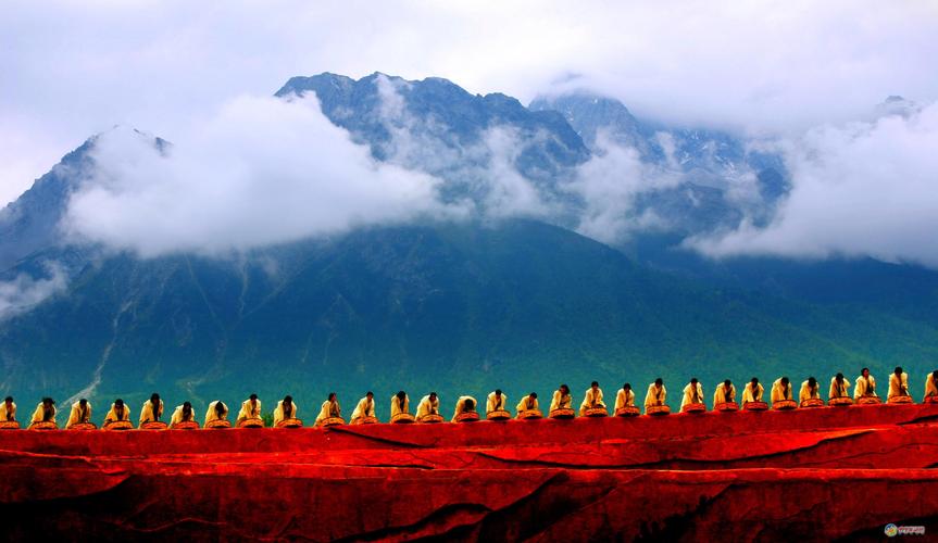 第五天：玉龙雪山-拉市海-南诏岛-洱海-东巴文化博物馆-玉龙雪山-泸沽湖-大研古城
